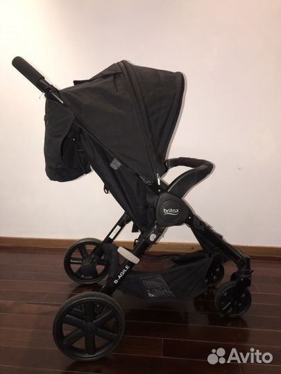 Коляска britax