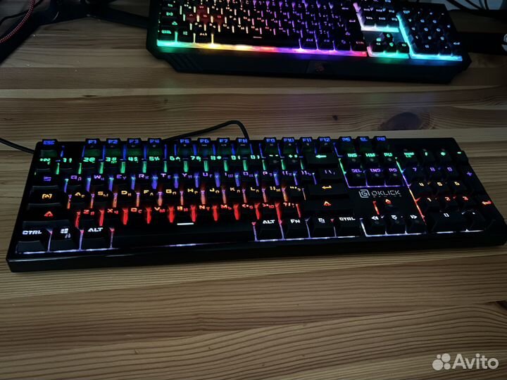 Игровая механическая клавиатура oklick 940G