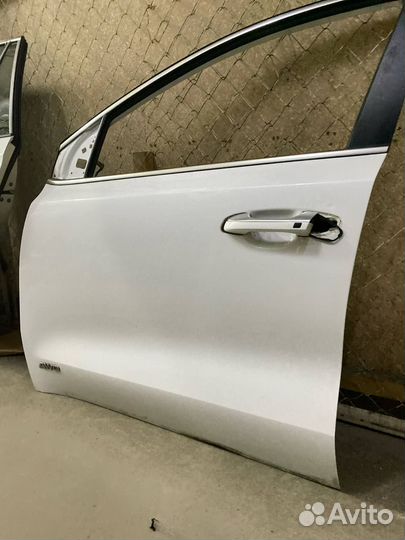 Дверь передняя левая Kia Sportage 4