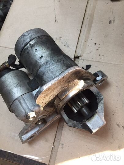 Стартер 23300-EN200 Nissan X-Trail T31 Qashqai J10