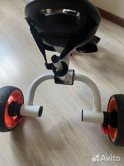 Трехколесный велосипед