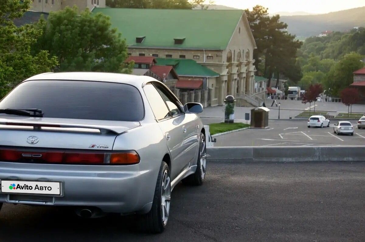 Toyota Carina ED