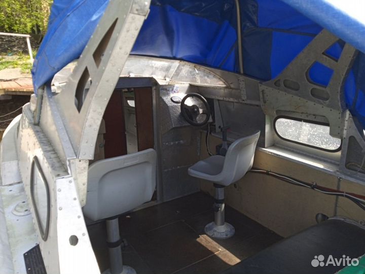 Катер Амур с мотором yamaha 100