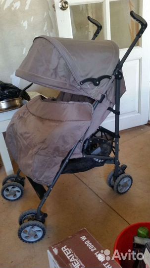 Прогулочная коляска трость