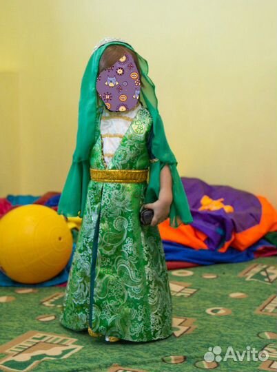 Новогодний костюм восточной красавицы