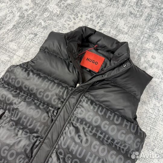 Жилет Hugo черный