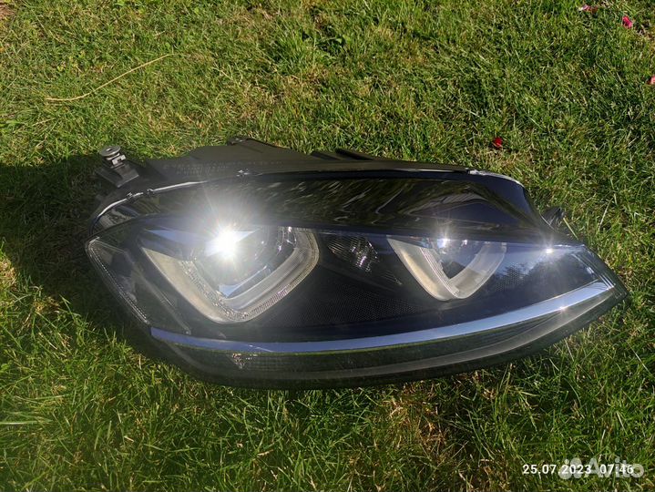 Фара гольф 7 ксенон 2013 - 2017
