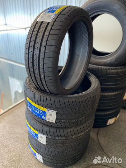 Habilead PracticalMax H/P RS26 245/35 R20 и 275/30 R20