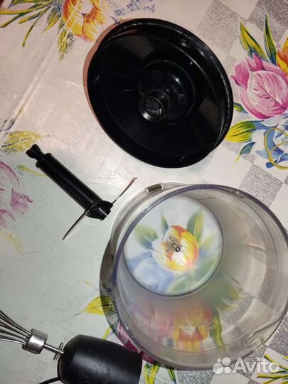 Блендер polaris 0713AL на запчасти