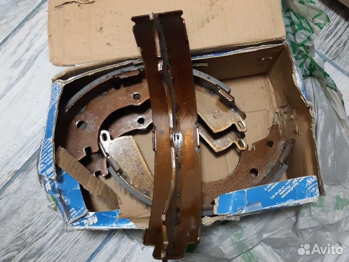 Тормозные колодки toyota hiace
