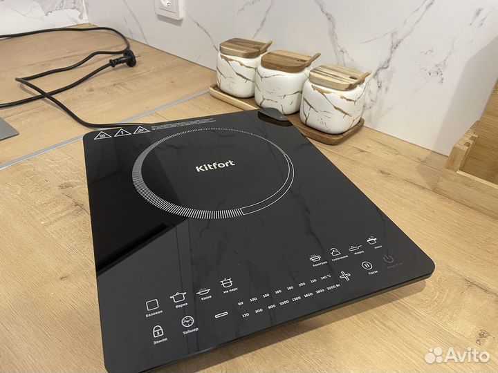 Электрическая индукционная плитка Kitfort kt-115