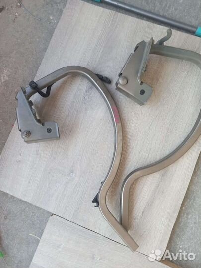 Петли на багажник