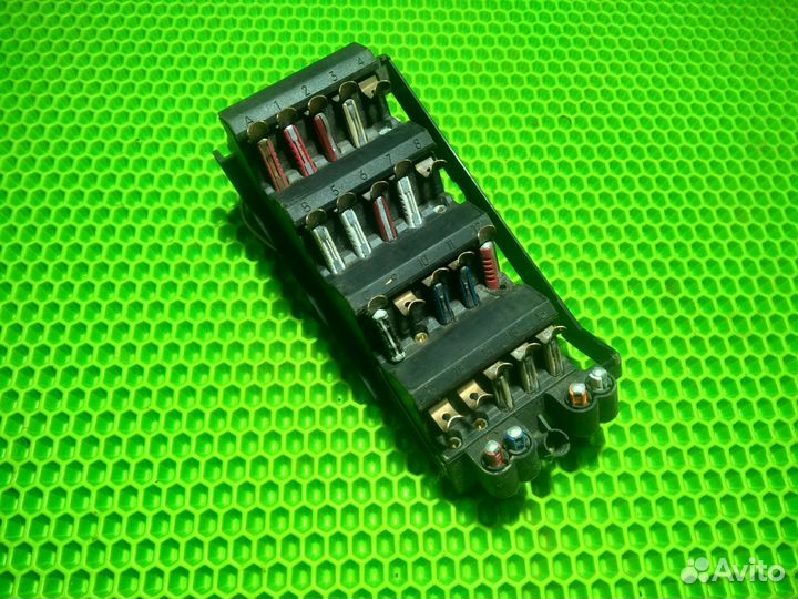 Блок предохранителей W124