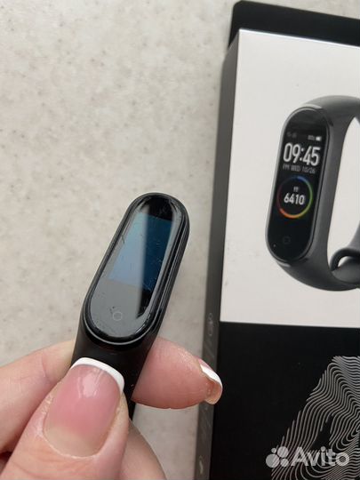 Фитнес браслет xiaomi mi band 4