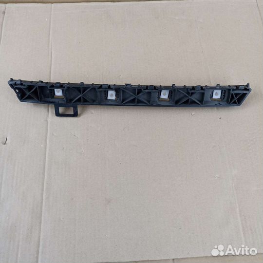 Крепление заднего бампера левая Solaris 2 17-23г