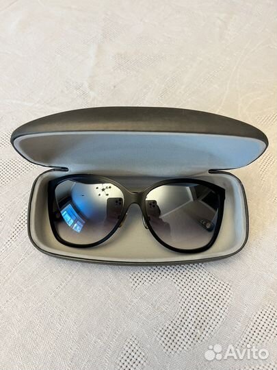 Очки солнцезащитные