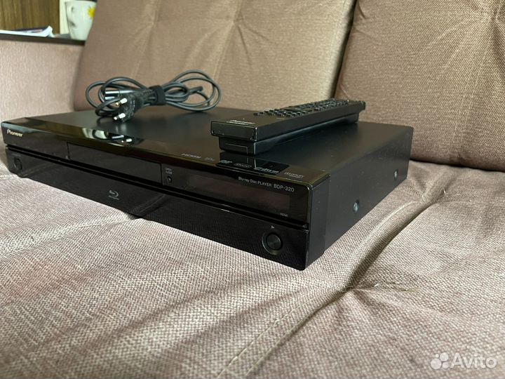 Bluray плеер pioneer bdp-320