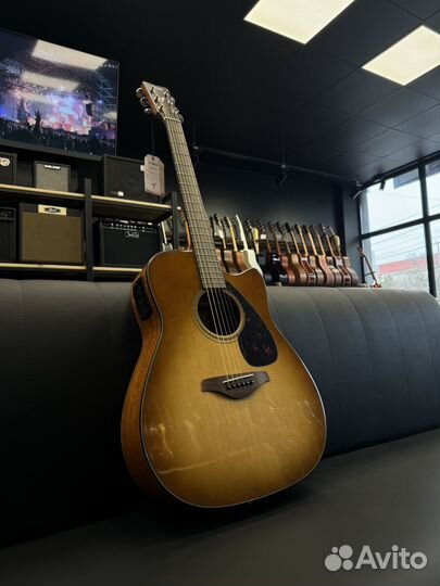 Yamaha FGX800C электроакустическая гитара (Новая)