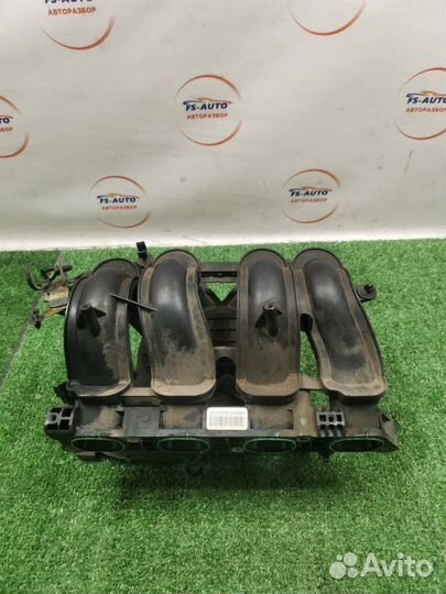 Впускной коллектор Ford Focus 3 хетчбэк 1.6 pnda