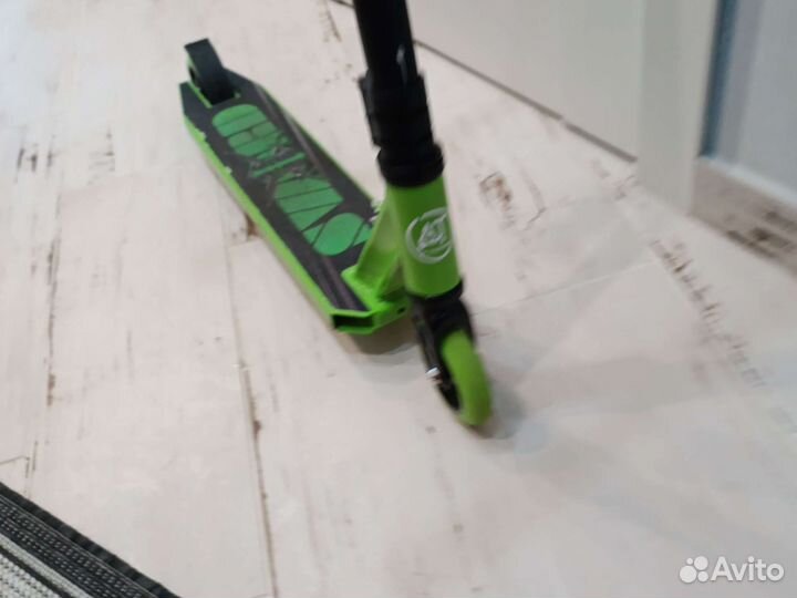 Трюковой самокат