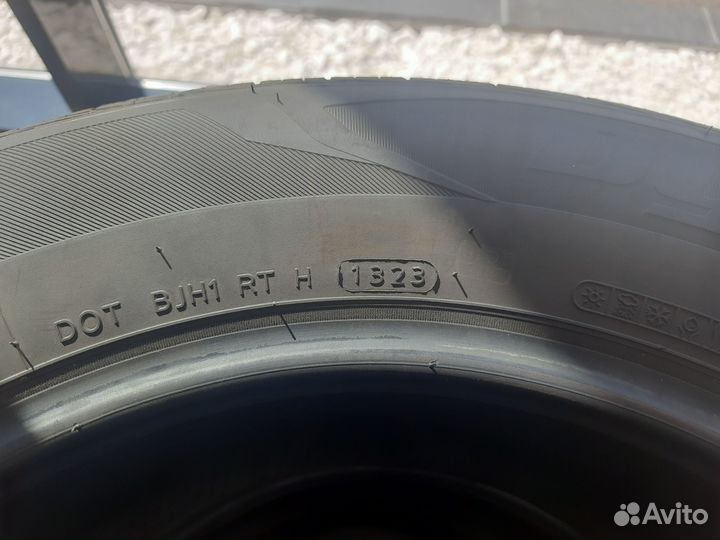 Hankook Dynapro HP2 RA33 225/65 R17 102H