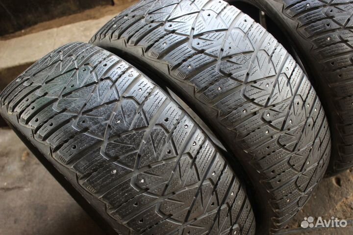 Dunlop Ice Touch 215/55 R17