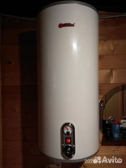 Водонагреватель накопительный 100 л