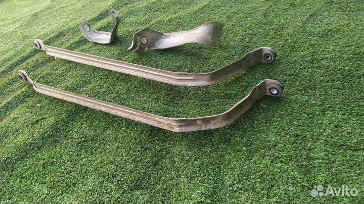 Крепление бензобака Bmw 3 Series E90 N46B20B 2006