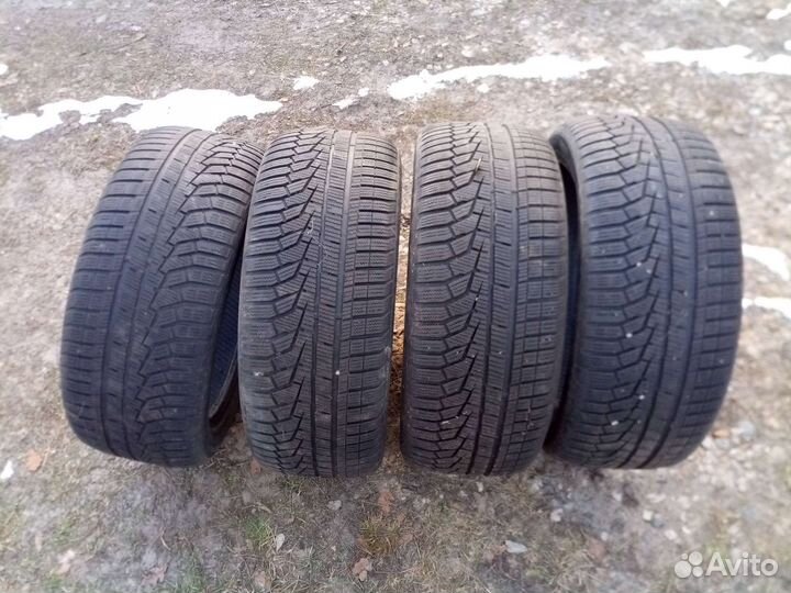 Hankook Winter I'Cept Evo2 W320 235/50 R18 101V