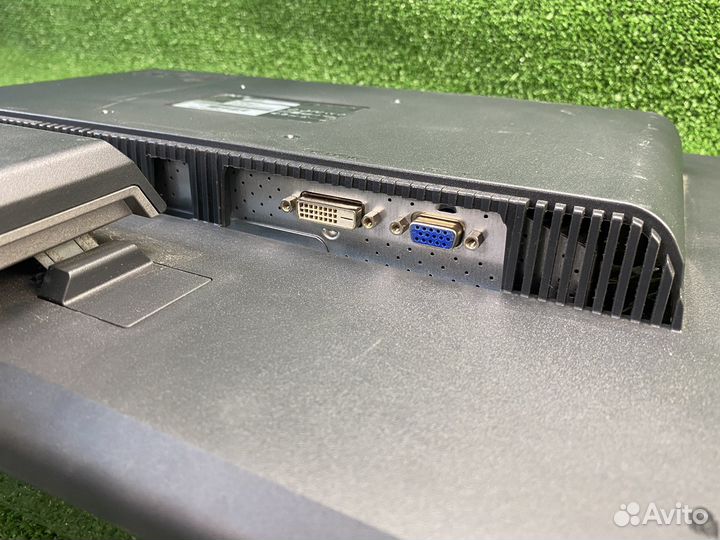 Монитор Acer P223W