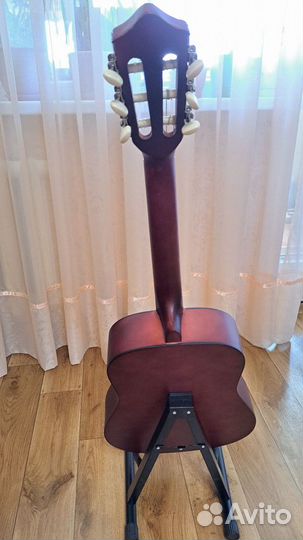 Гитара классическая 6-ти струнная Belucci BC-3825
