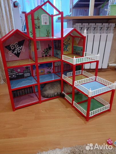 Кукольный домик