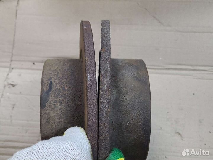 Диски тормозные задний Opel Omega B 1995-2004г