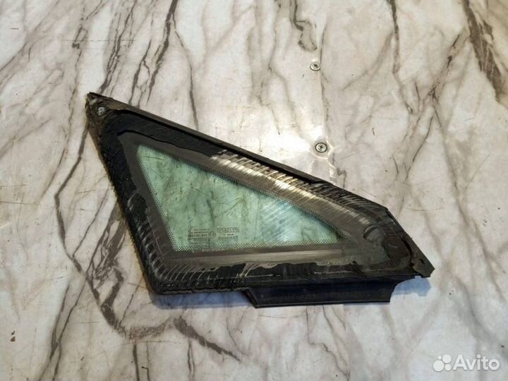 Стекло кузовное переднее левое Fiat Punto 199 350