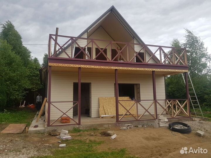 Бригада строителей