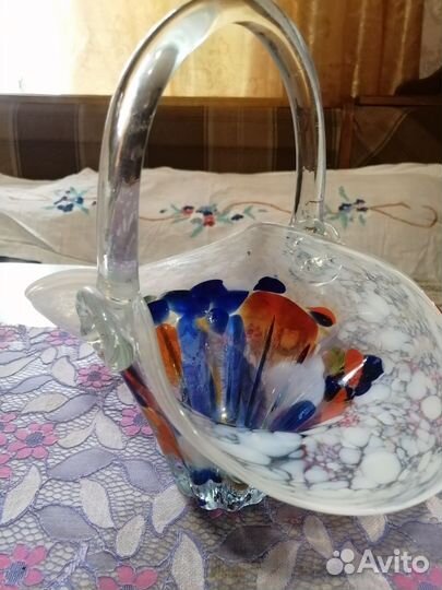 Ваза конфетница цветное стекло