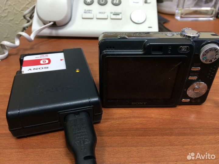 Sony Cyber-shot DSC-W55 рабочий, битый дисплей