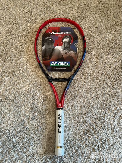 Yonex vcore 100L 280g