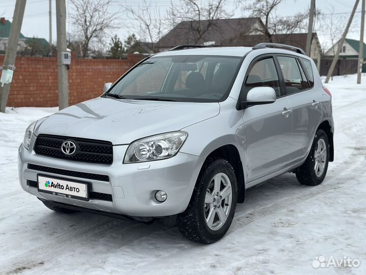 Toyota RAV4 2.0 AT, 2008, 198 000 км