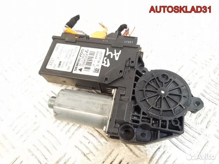Моторчик стеклоподъемника Audi A4 B7 8E1959802G