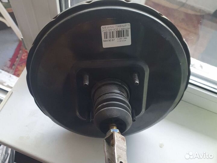 Вакуумник на nissan y12