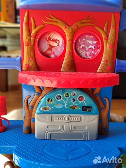 База Герои в масках