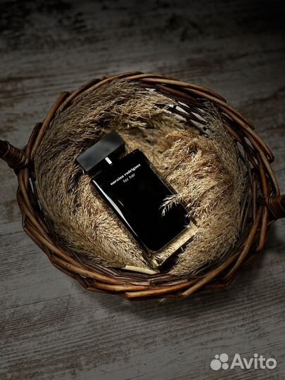 Narciso rodriguez for her