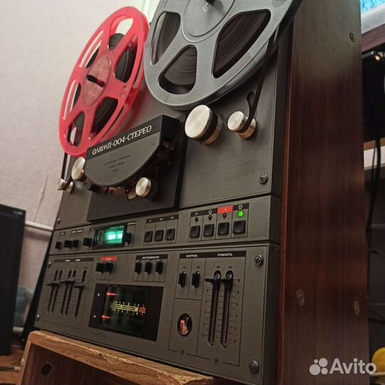 Катушечный магнитофон Олимп 004