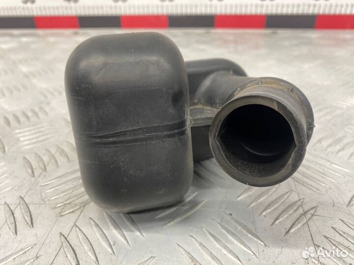 Б/У Резонатор воздушного фильтра Nissan Teana J31