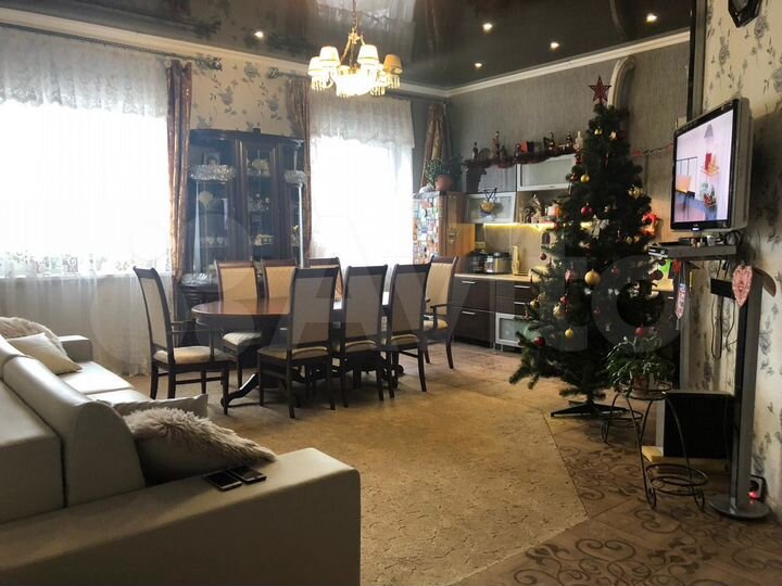 3-к. квартира, 120 м², 2/2 эт.