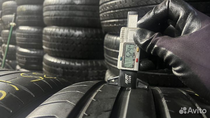 Pirelli P Zero 265/35 R19 98Y