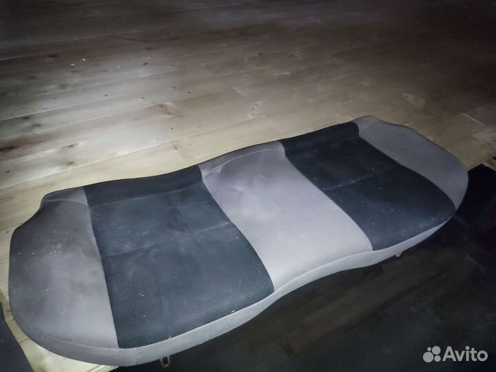 Задний диван subaru Impreza gd