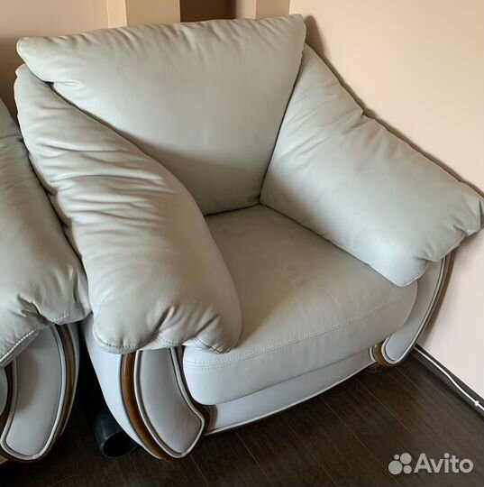 Кожаная мебель 