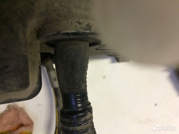 Блок предохранителей Mazda 3 (BK) 2.0 16V 2002-200